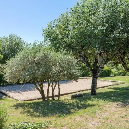 Le Chene - La Fontinelle